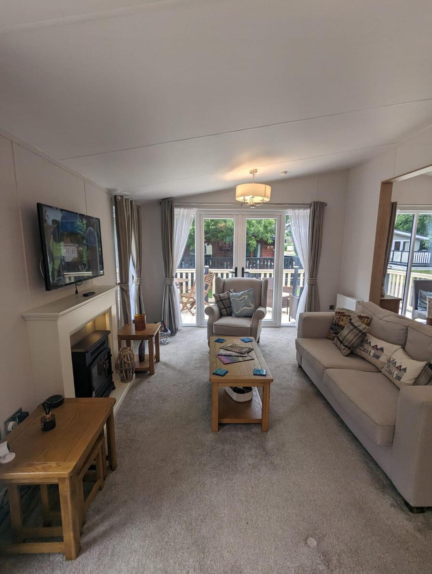 Luxury Stunning Sensation Lodge On 5 Star Shorefield Country Park New Forest Entertainment And Leisure Passes Included Milford on Sea Exterior foto